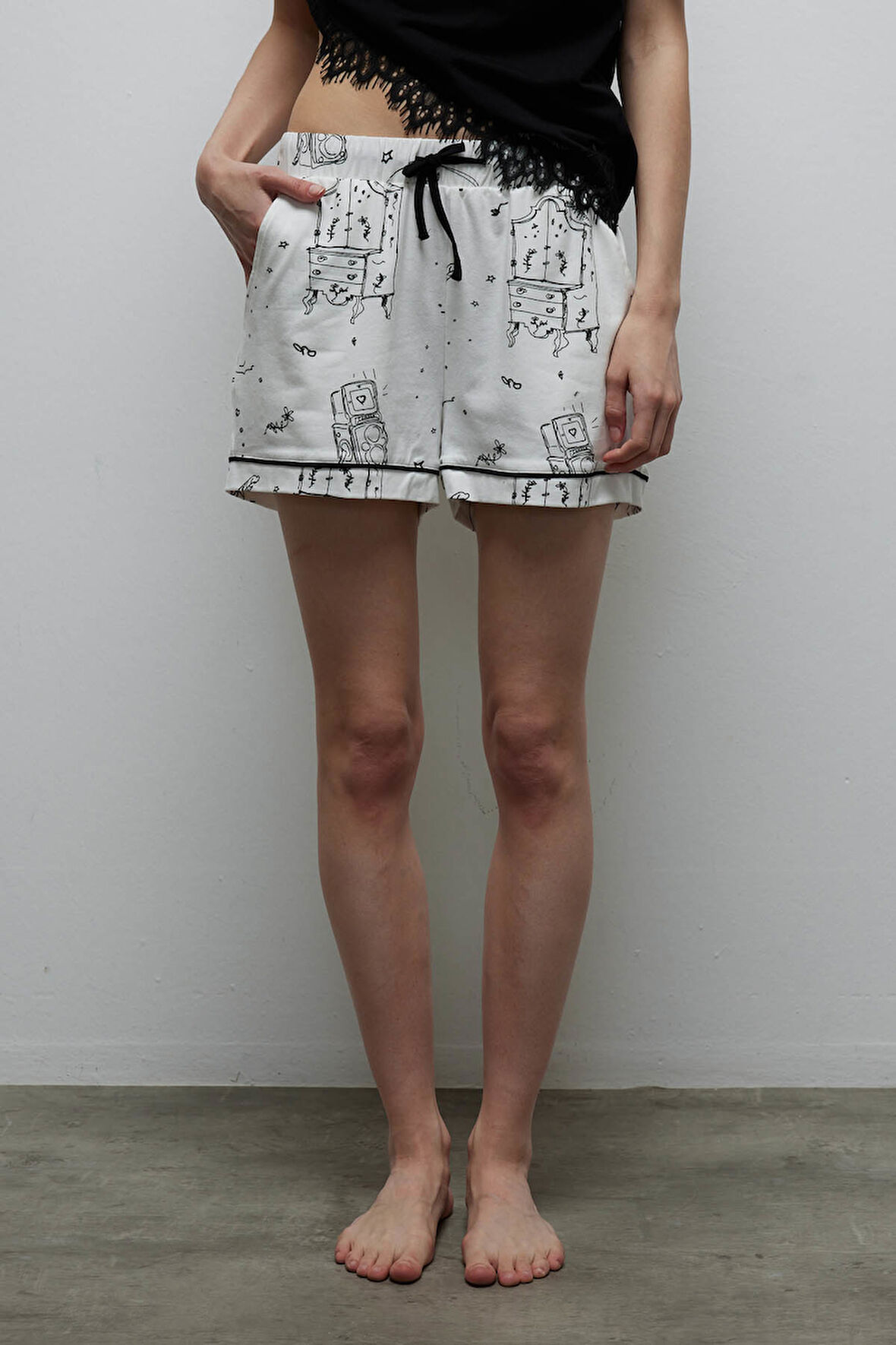 Kadın Pamuklu Cepli Şort Pijama Altı