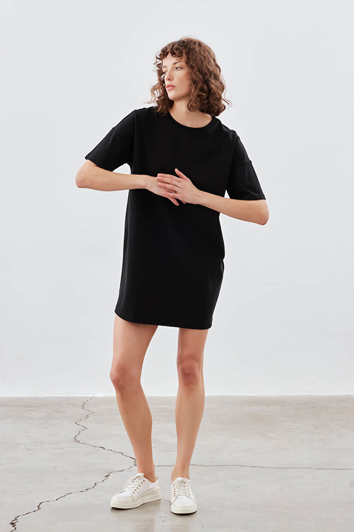 Kadın Pamuklu Kısa Kollu Elbise