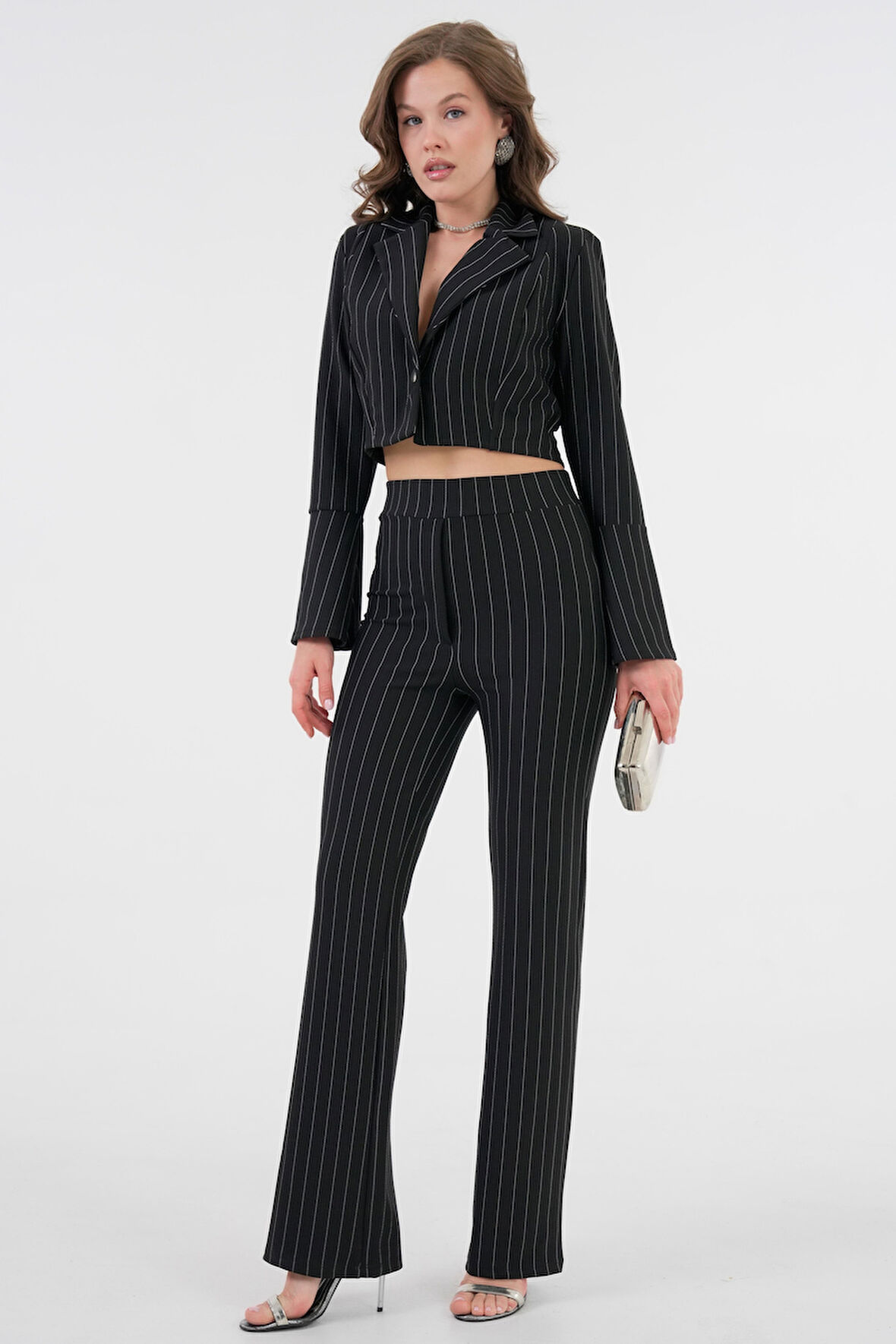 Siyah Çizgili Tek Düğme Astarsız Crop Ceket - Beli Lastikli Flare Pantolon Örme Takım