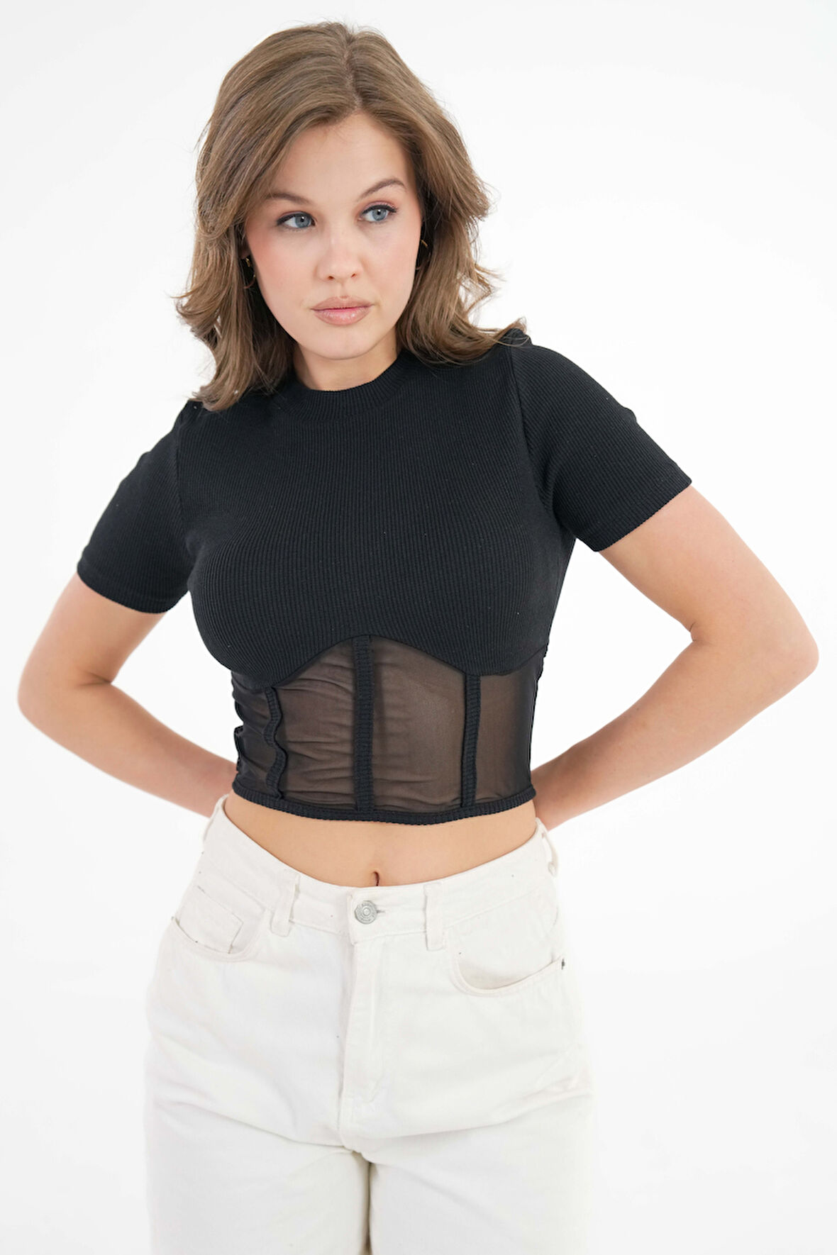 Siyah Tül Detaylı Fitilli Örme Crop Bluz