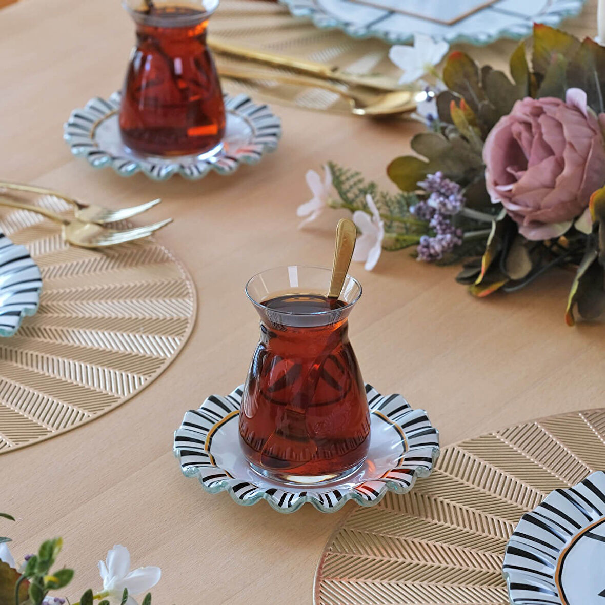 Glore Prestige 6 Kişilik Çay Takımı