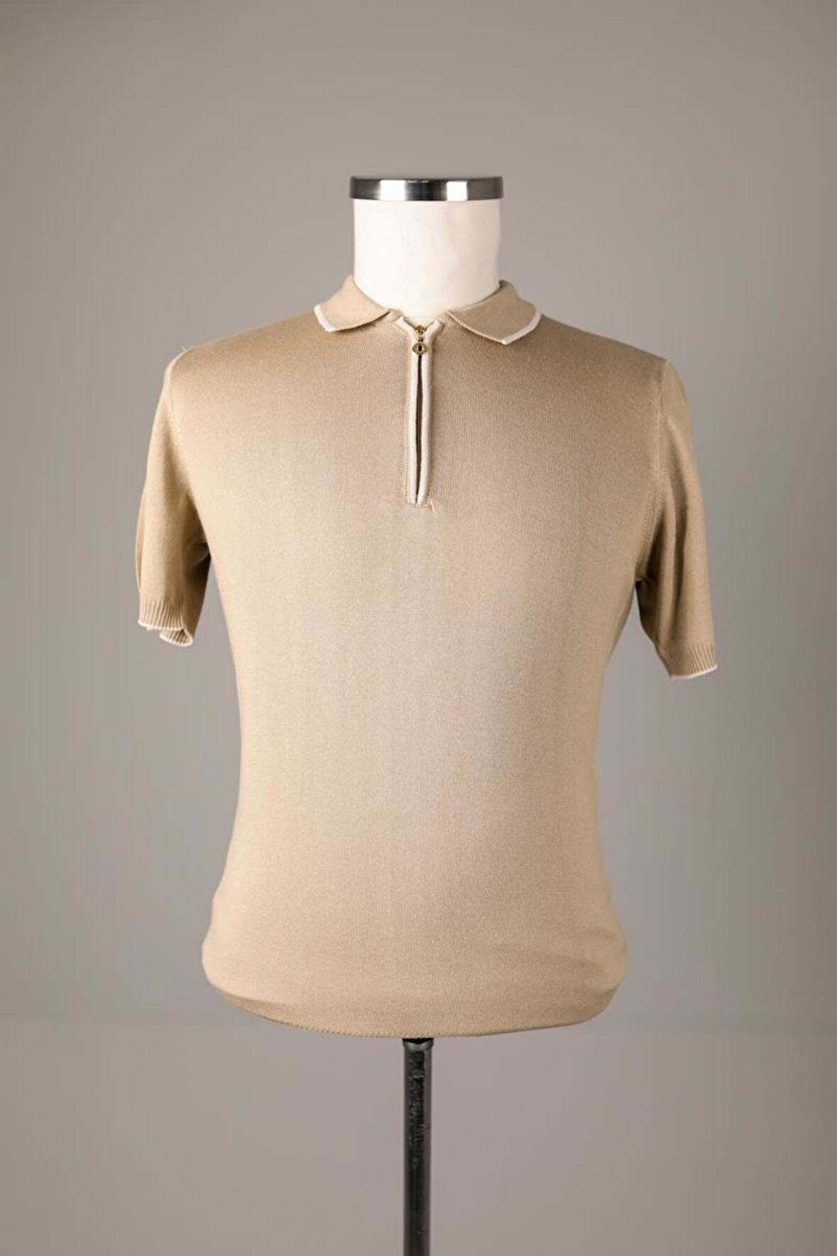 Fermuarlı Polo Yaka Kısa Kol Erkek T-Shirt