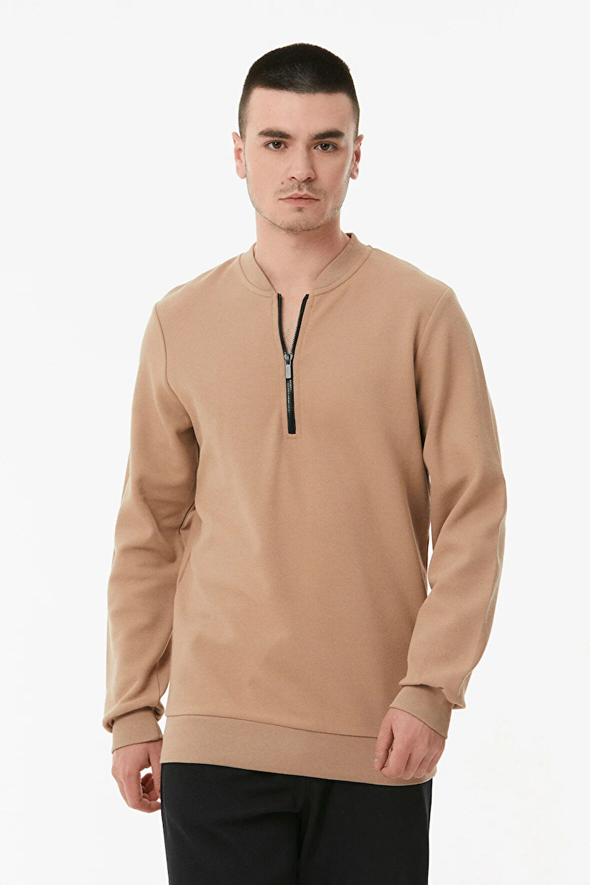Yarım Fermuarlı Sweatshirt
