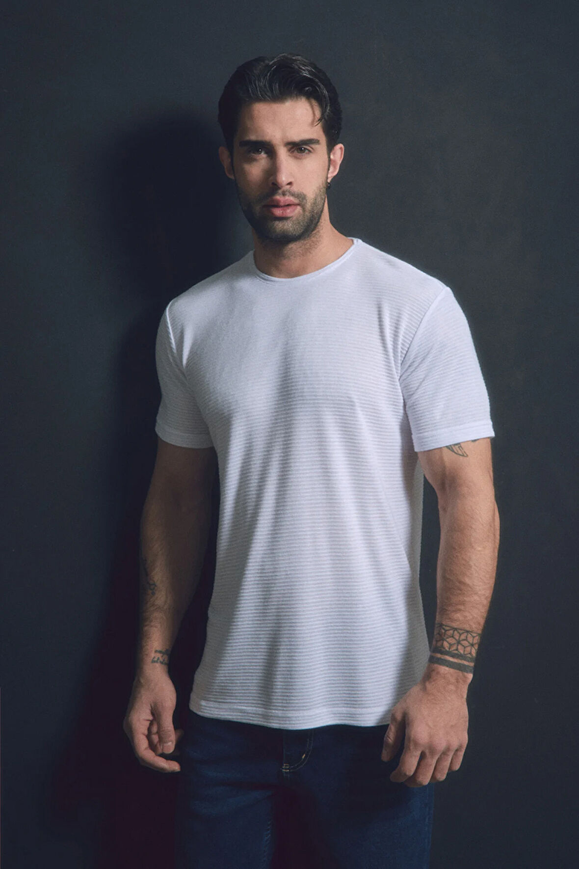 Basic Bisiklet Yaka Tişört