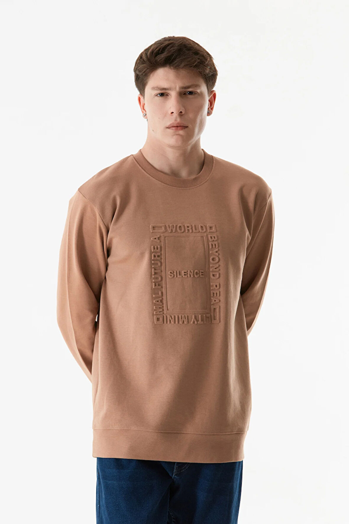 Yazı Kabartmalı Bisiklet Yaka Sweatshirt