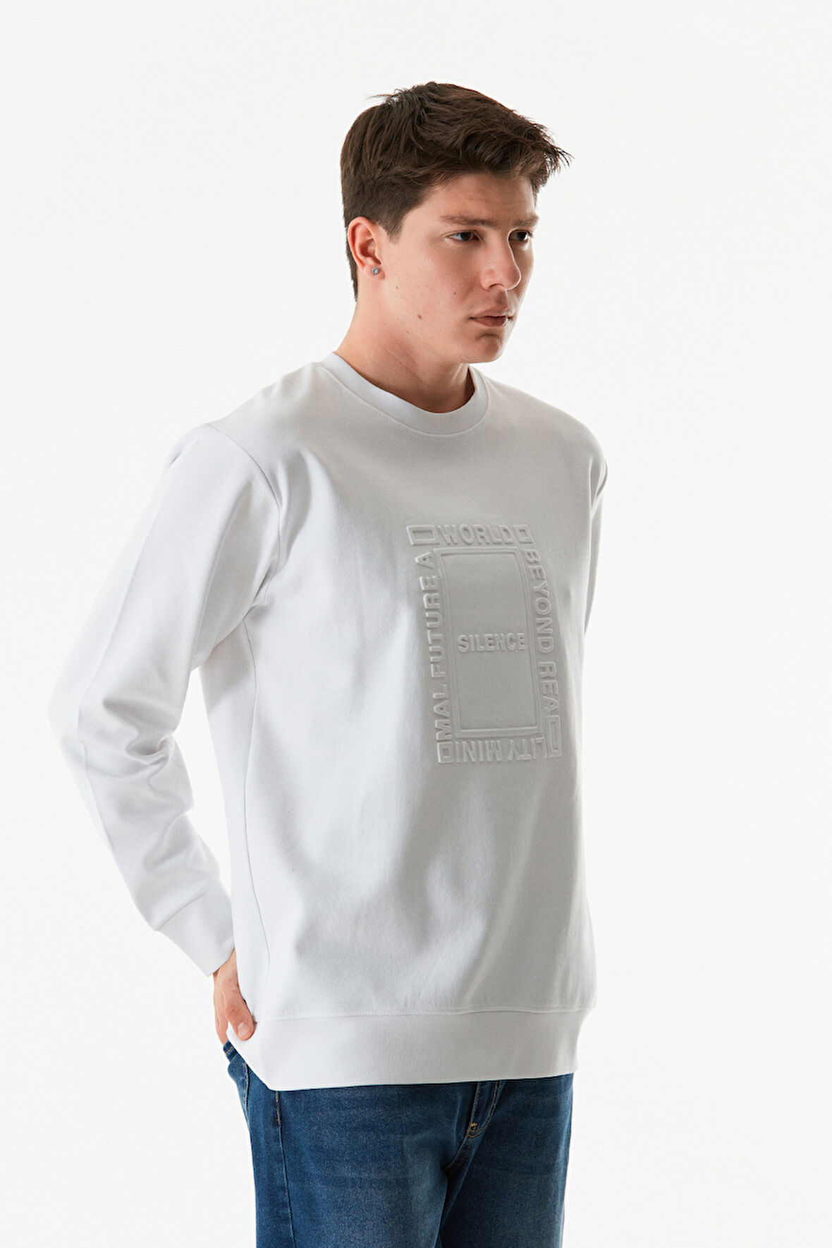 Yazı Kabartmalı Bisiklet Yaka Sweatshirt