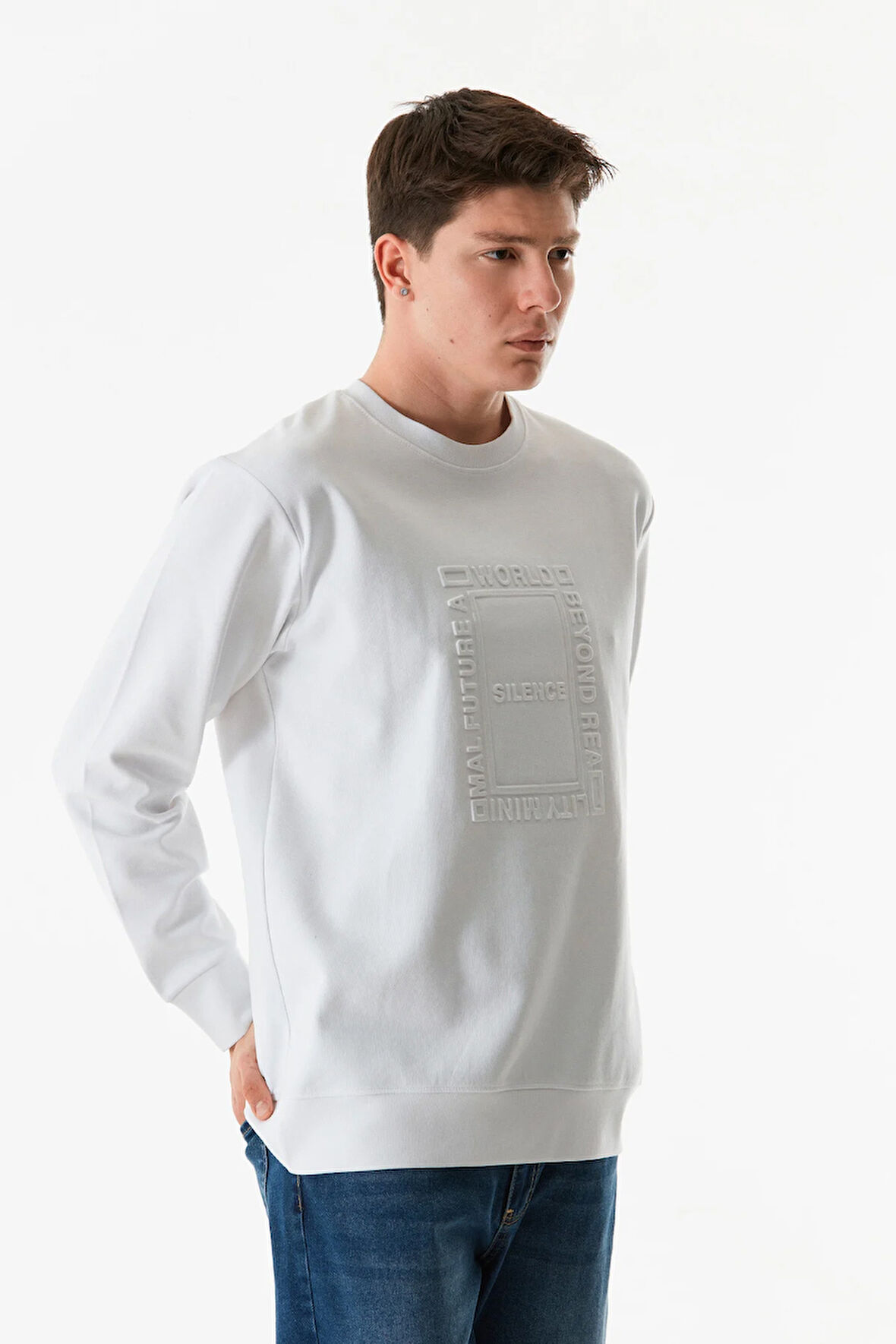 Yazı Kabartmalı Bisiklet Yaka Sweatshirt