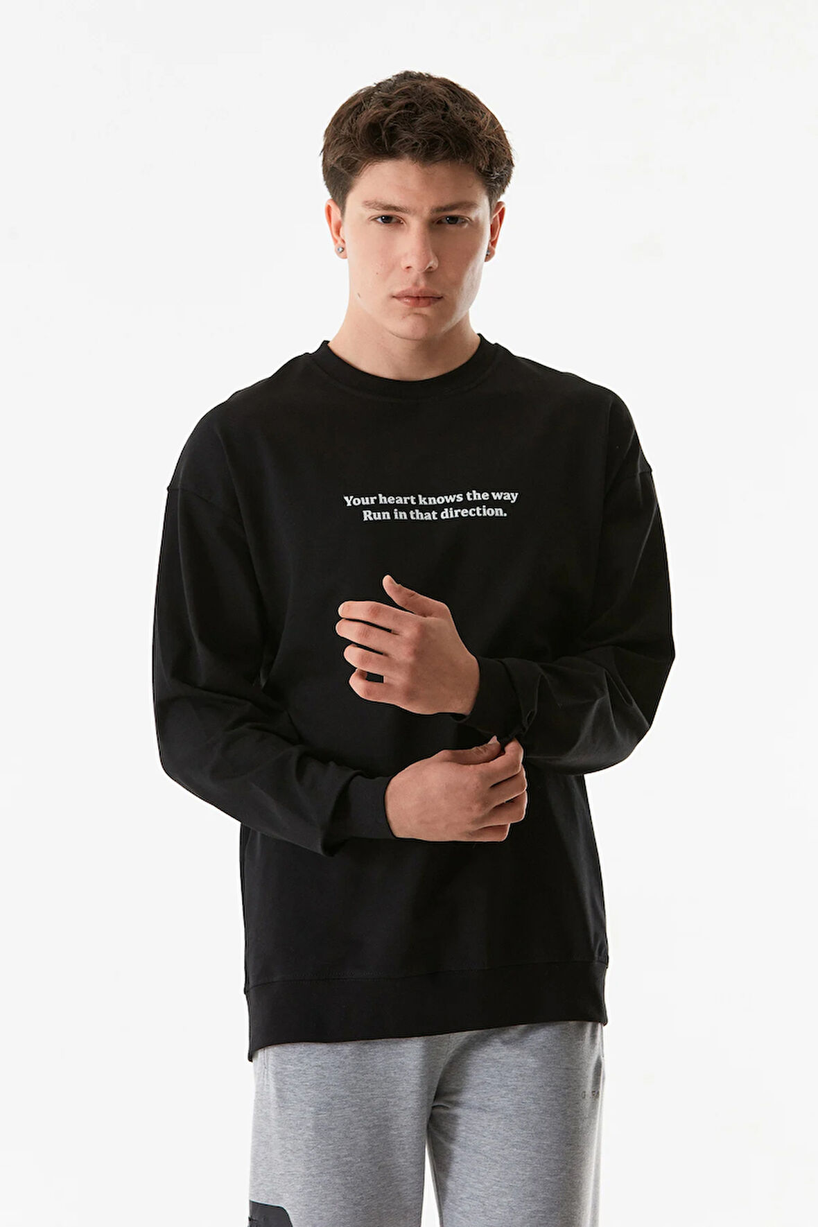 Yazı Kabartmalı Bisiklet Yaka Sweatshirt