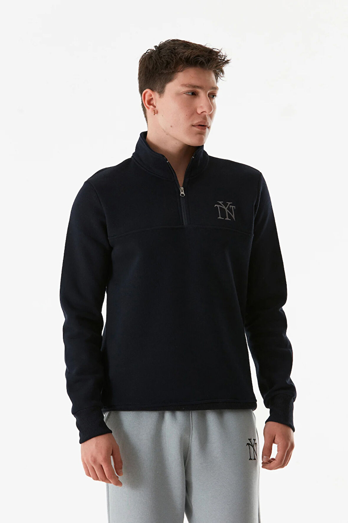 Ny Nakışlı Yarım Fermuarlı Dik Yaka Sweatshirt