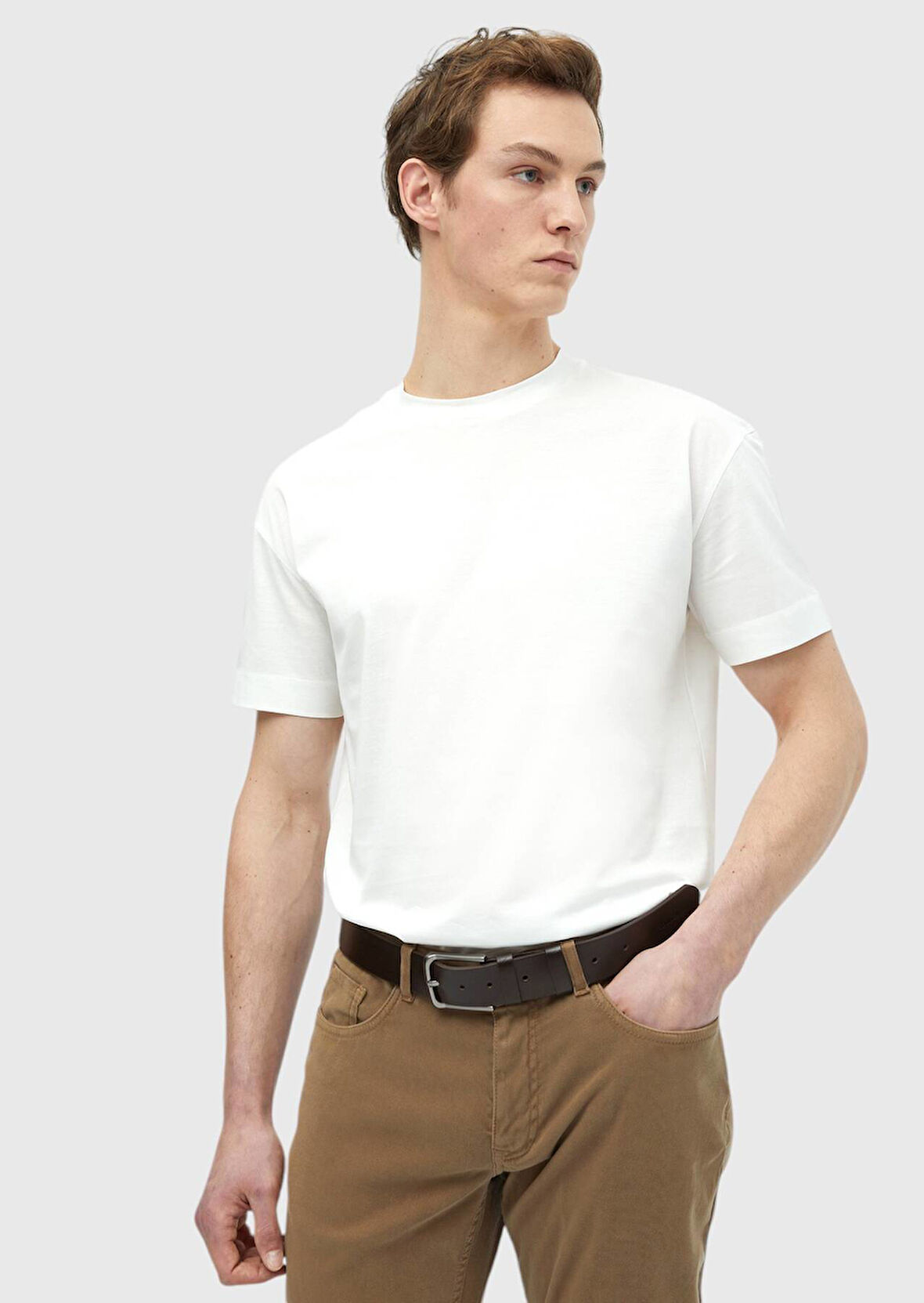 Beyaz Düz Bisiklet Yaka %100 Pamuk T-Shirt