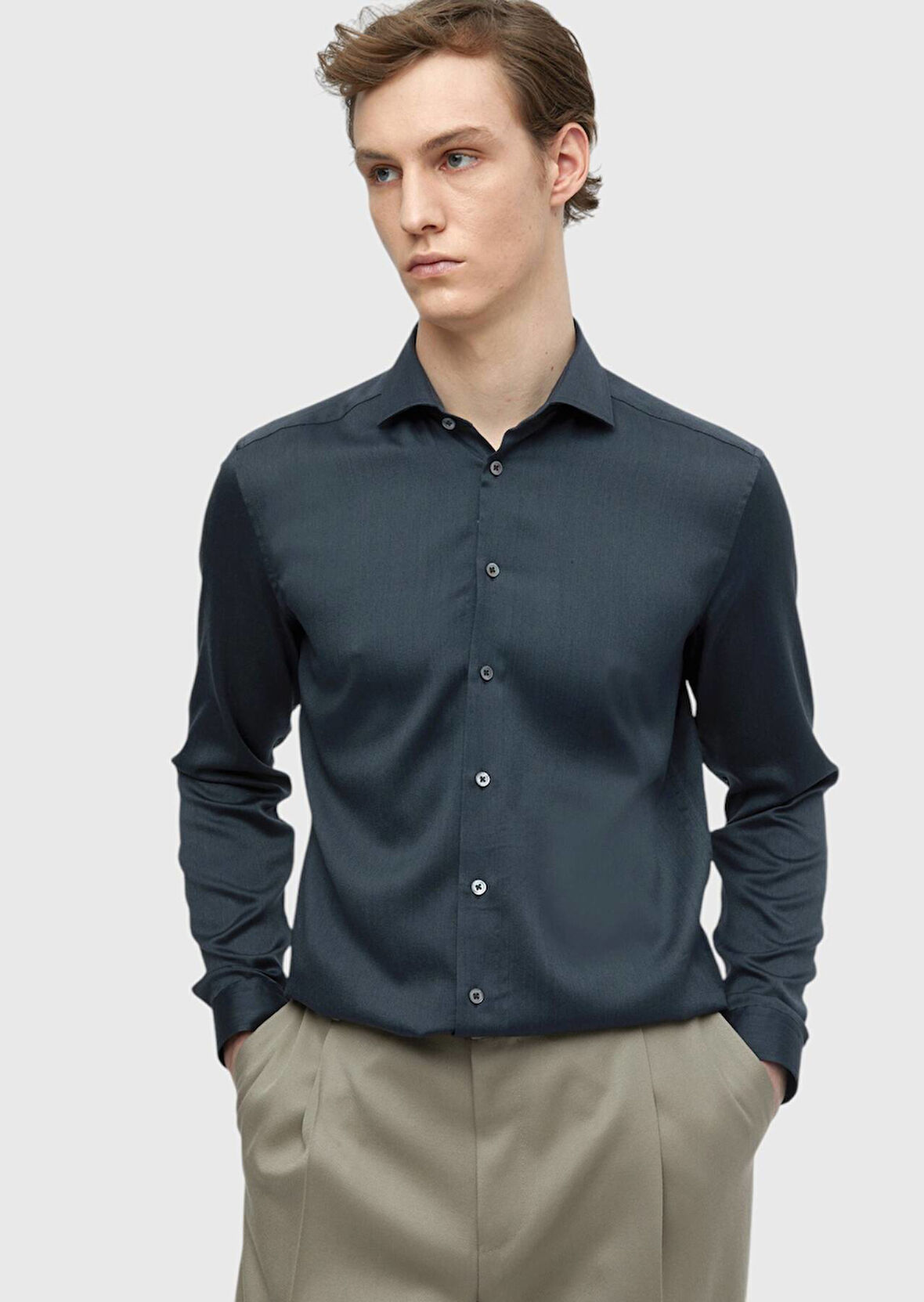 Antrasit Düz Casual Fit Dokuma Casual İpek Karışımlı Gömlek