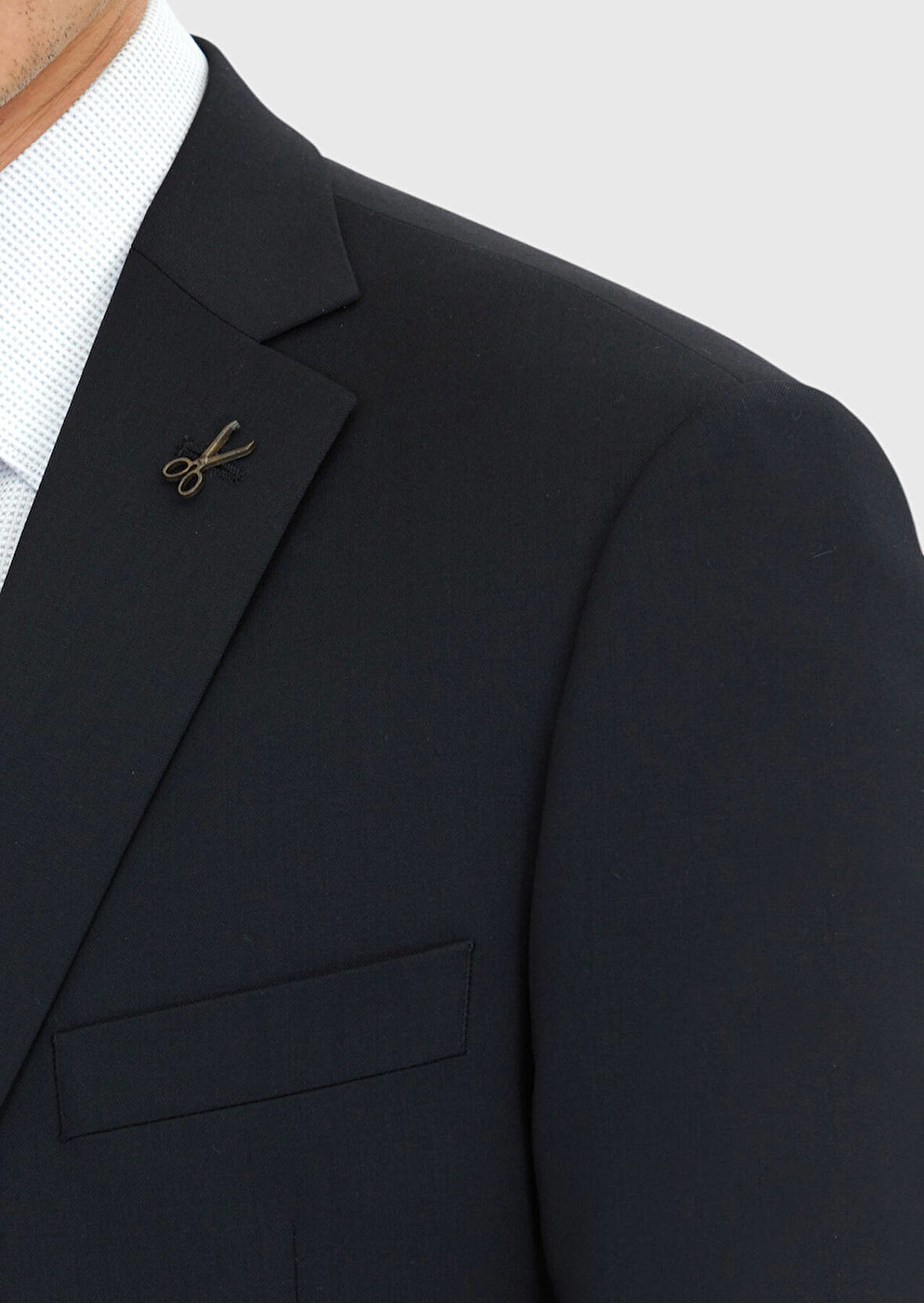 Siyah Düz Regular Fit %100 Yün Takım Elbise