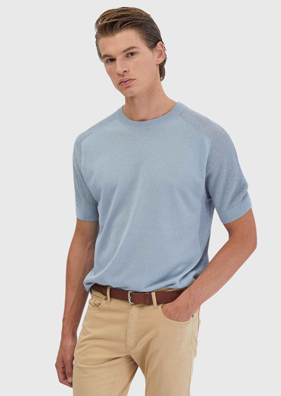 Açık Mavi Bisiklet Yaka Jakarlı Keten Karışımlı Triko