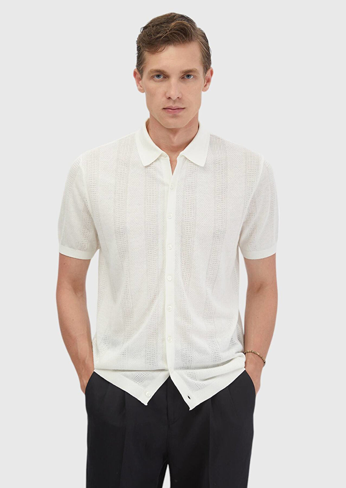 Ekru Polo Yaka Jakarlı Keten Karışımlı Hırka