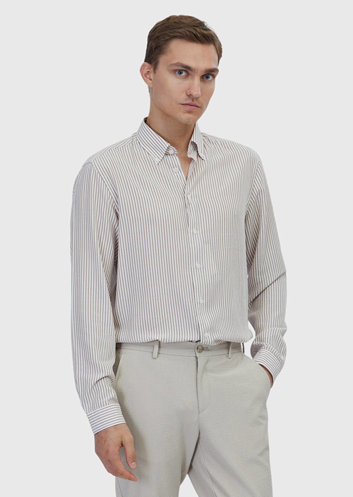 Bej Çizgili Casual Fit Dokuma Casual Gömlek