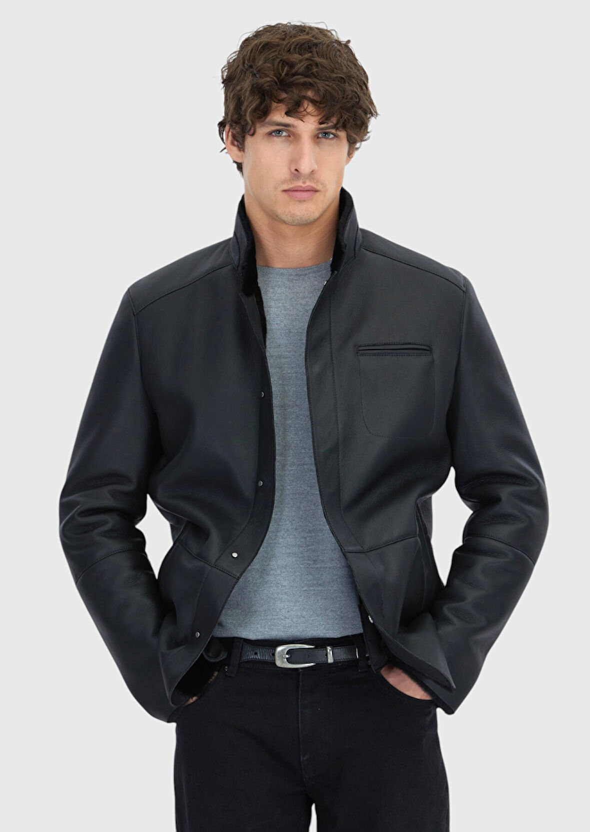 Siyah Regular Fit Dik Yaka Casual Koyun Kürkü Deri Mont
