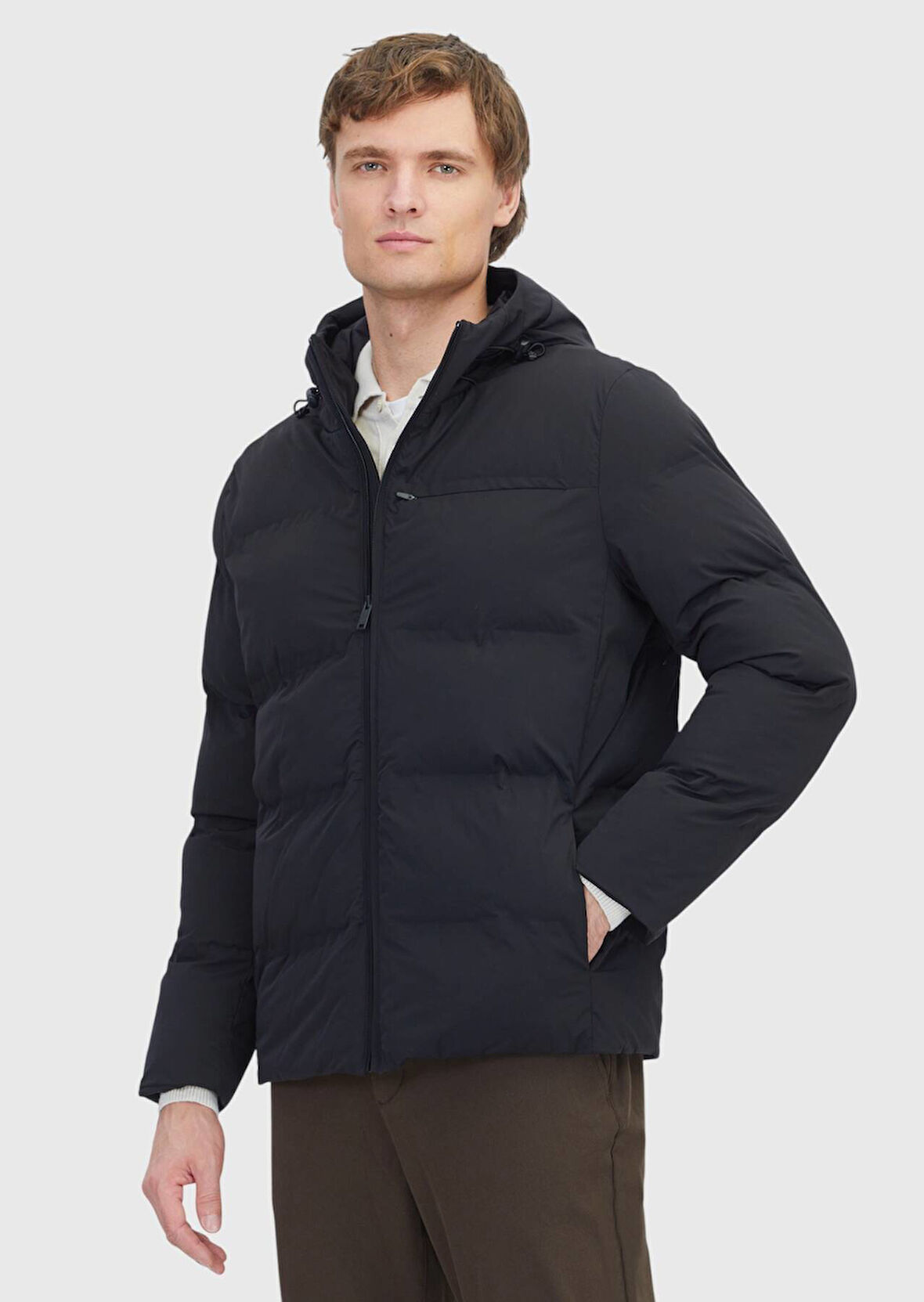 Siyah Regular Fit Kapüşonlu Casual Dokuma Mont