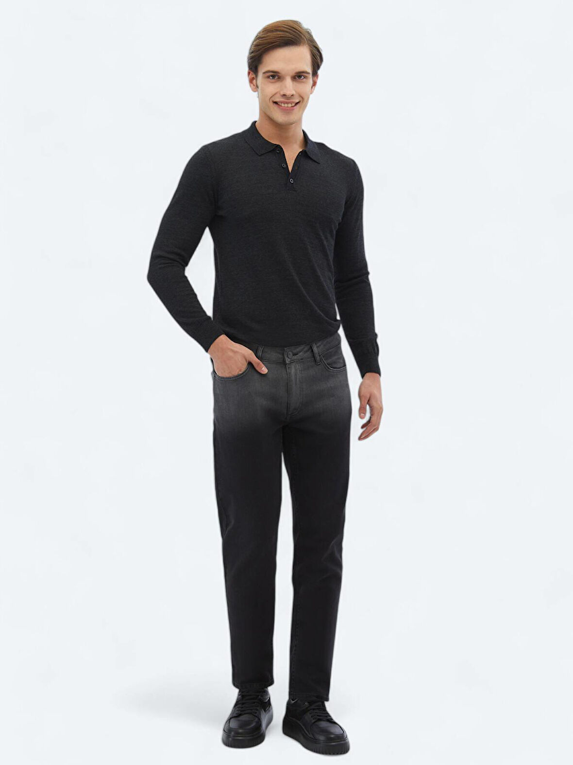 Siyah Slim Fit Çevre Dostu Denim Pamuk Karışımlı Pantolon