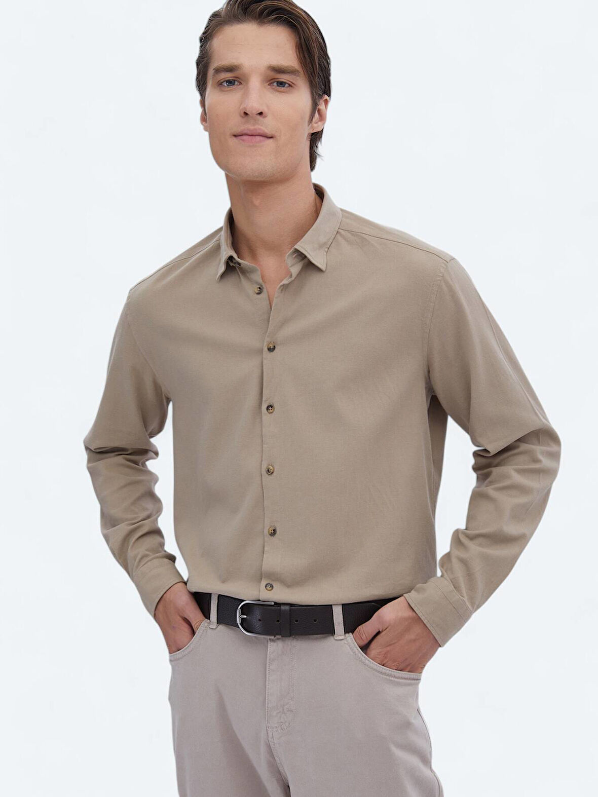 Bej Düz Regular Fit Dokuma Casual Pamuk Karışımlı Gömlek