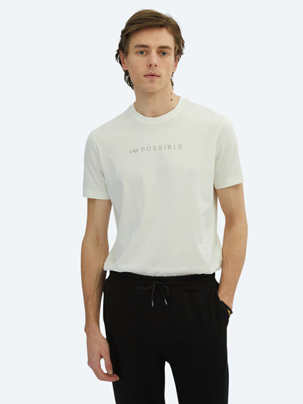 Kırık Beyaz Baskılı Bisiklet Yaka %100 Pamuk T-Shirt