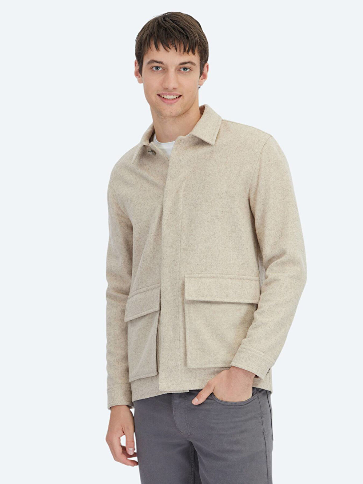Bej Oversize Fit Dokuma Yün Karışımlı Overshırt