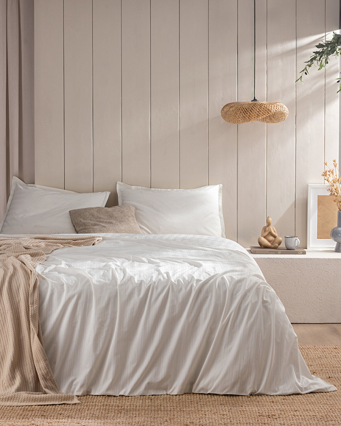 Melicia Çift Kişilik Pamuklu Çizgili Saten Nevresim Takımı - Ekru