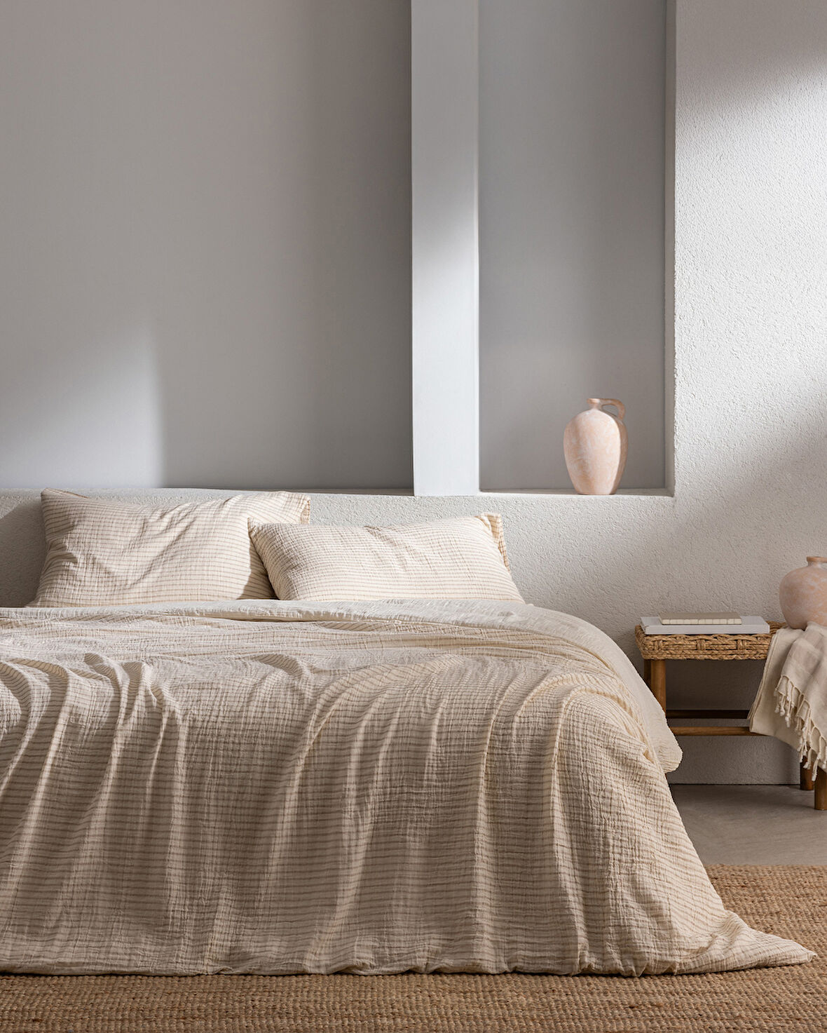 Agnes Çift Kişilik Müslin İpliği Boyalı Lastikli Nevresim Takımı - Bej