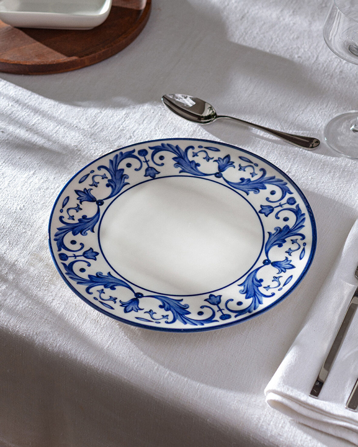 Reve Bleu Nuit Servis Tabağı - 25 cm - Mavi/Beyaz