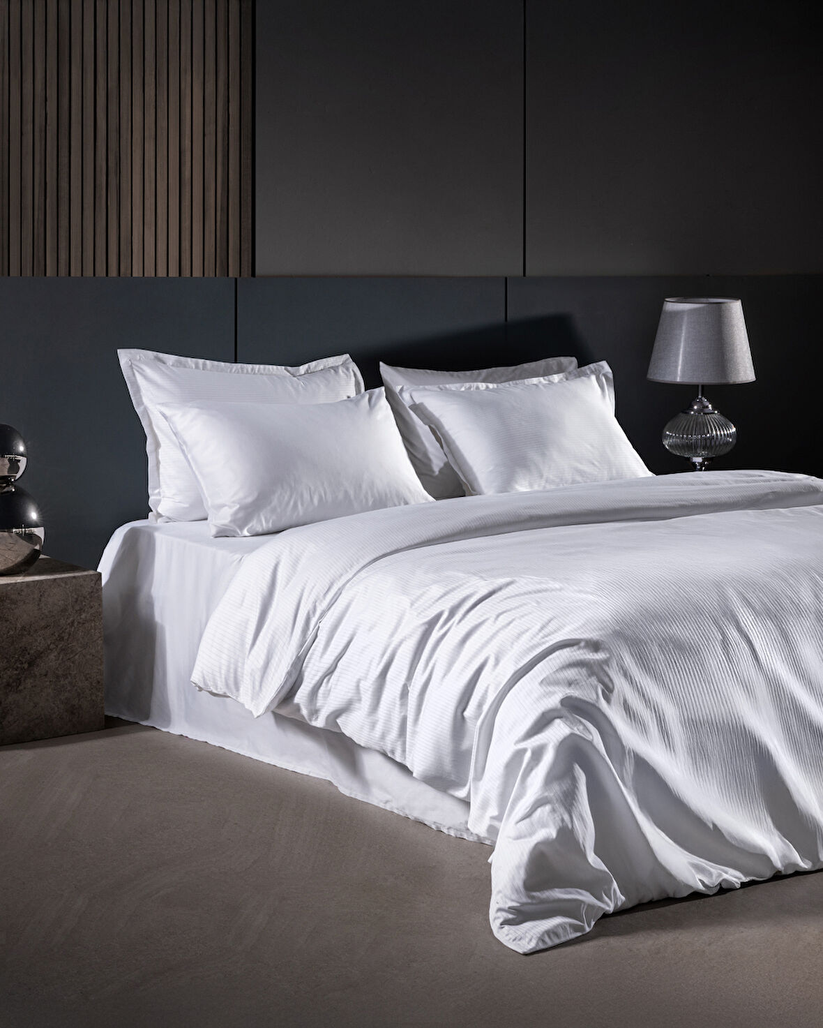 Thalie King Size %100 Pamuk Çizgili - 300TC Saten Nevresim Takımı - Beyaz