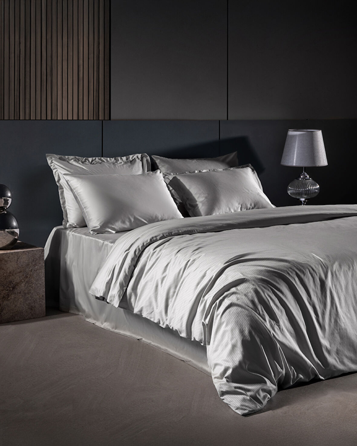 Thalie King Size %100 Pamuk Çizgili - 300TC Saten Nevresim Takımı - Gri