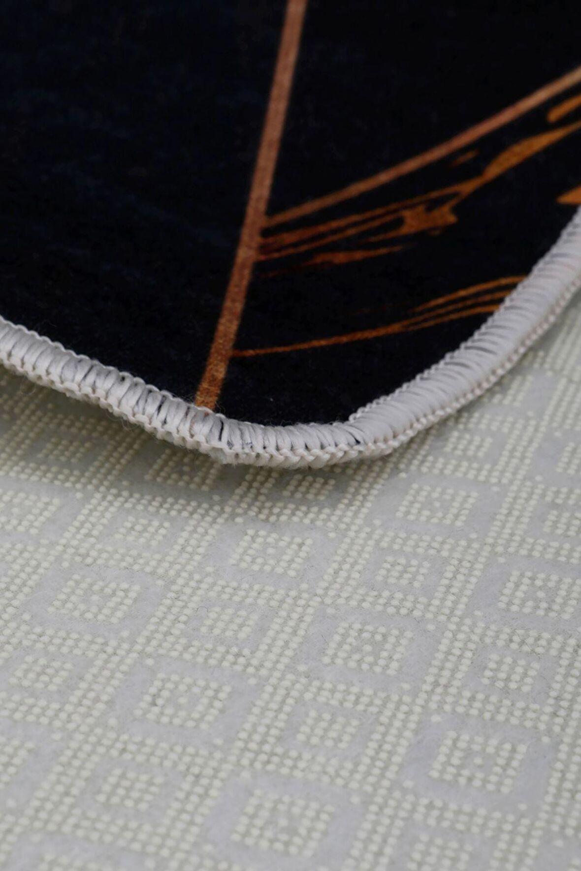 DijiDekor Siyah Gold Saçaksız Dijital Halı Kaymaz Yıkanabilir Yolluk