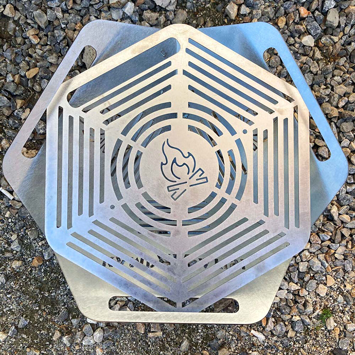 Kamp Ayısı® CampyTri Grill Max™: Katlanabilir Izgara Mangal - 2mm Galvaniz Çelik, Taşıma Çantalı Özel Tasarım 