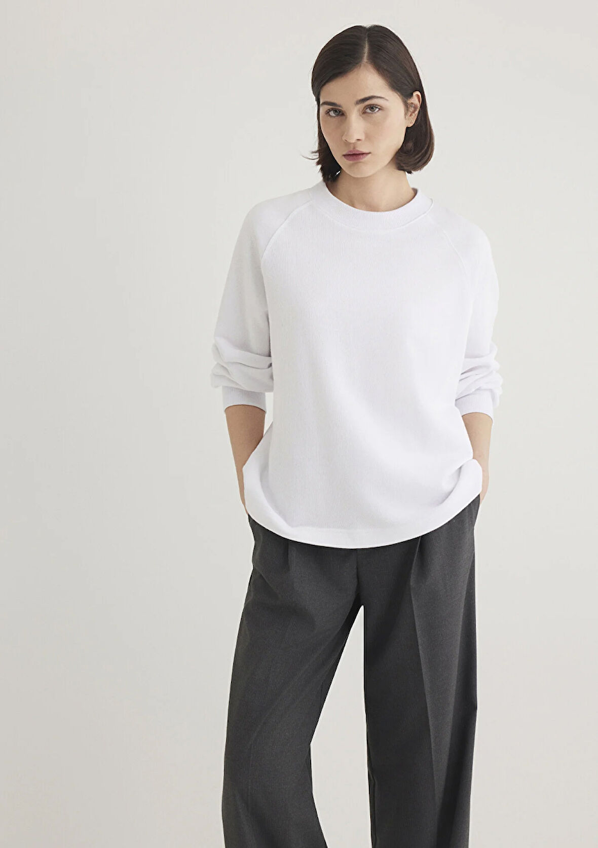 Bisiklet Yaka Beyaz Sweatshirt 1S10161-620