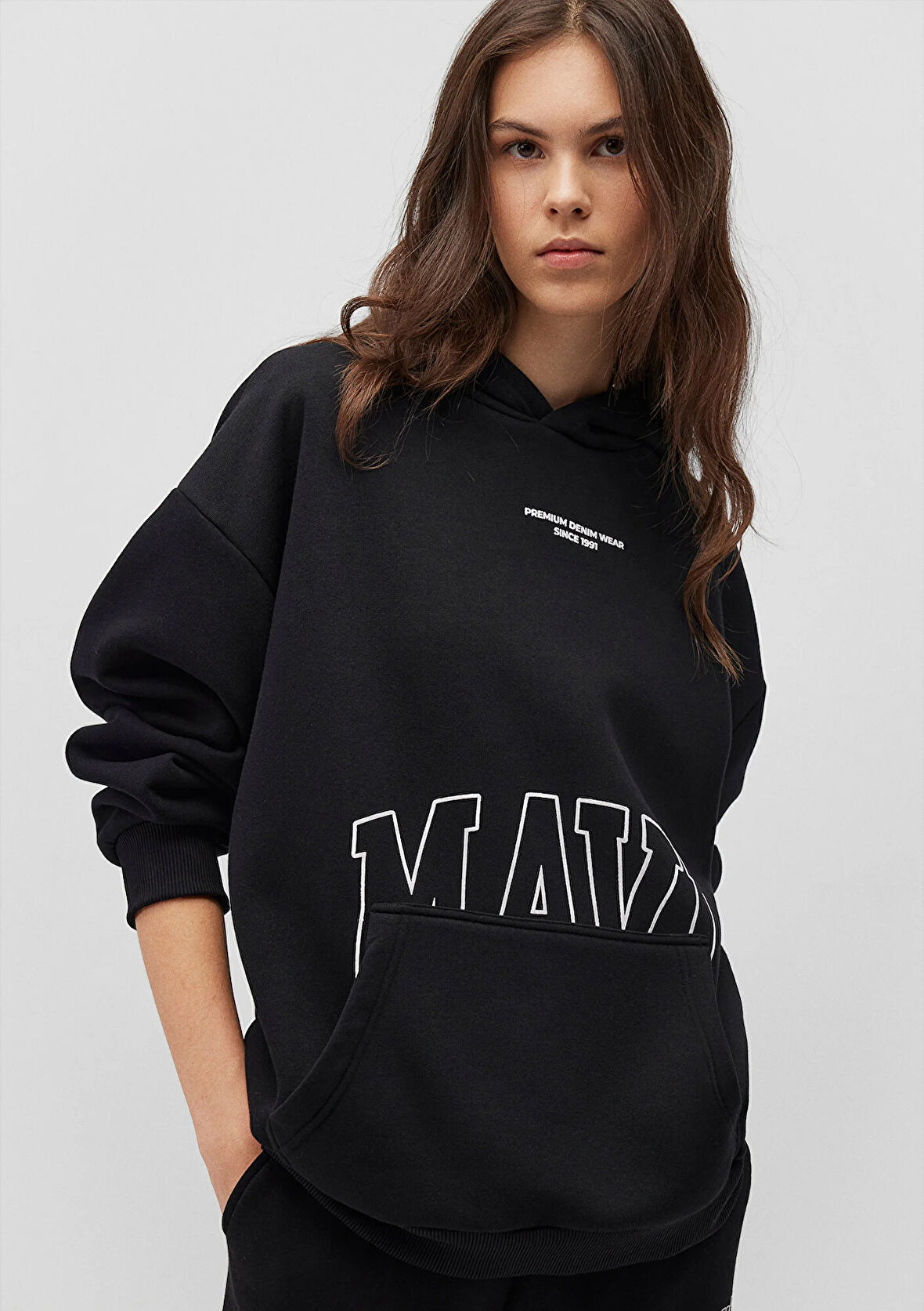 Mavi Logo Baskılı Siyah Sweatshirt 1S10149-900