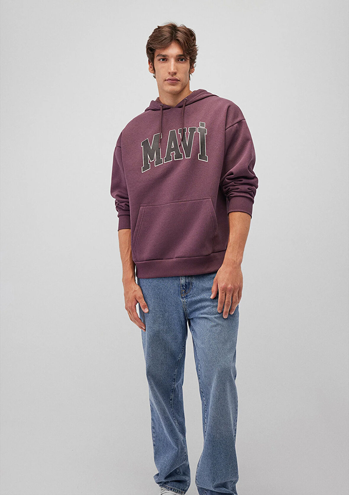Mavi Logo Baskılı Kapüşonlu Kahverengi Sweatshirt 067149-70260