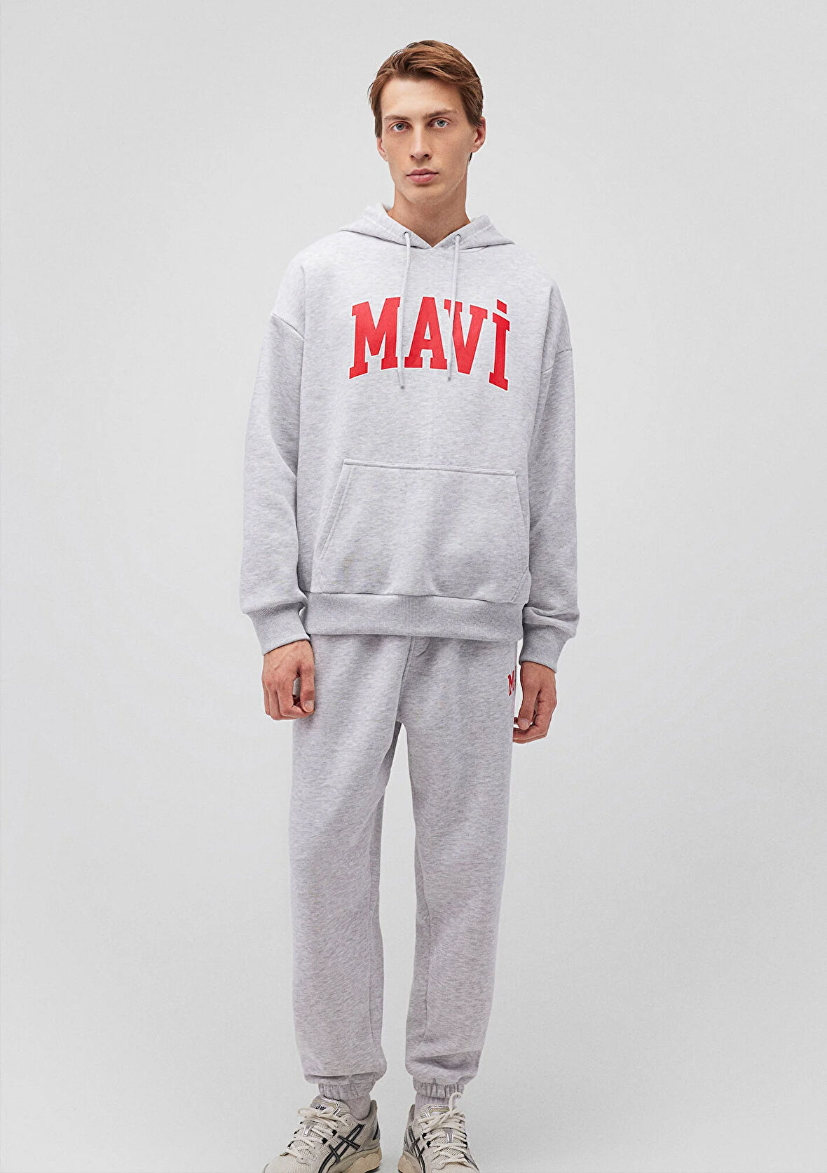 Mavi Logo Baskılı Kapüşonlu Gri Sweatshirt 067149-85438