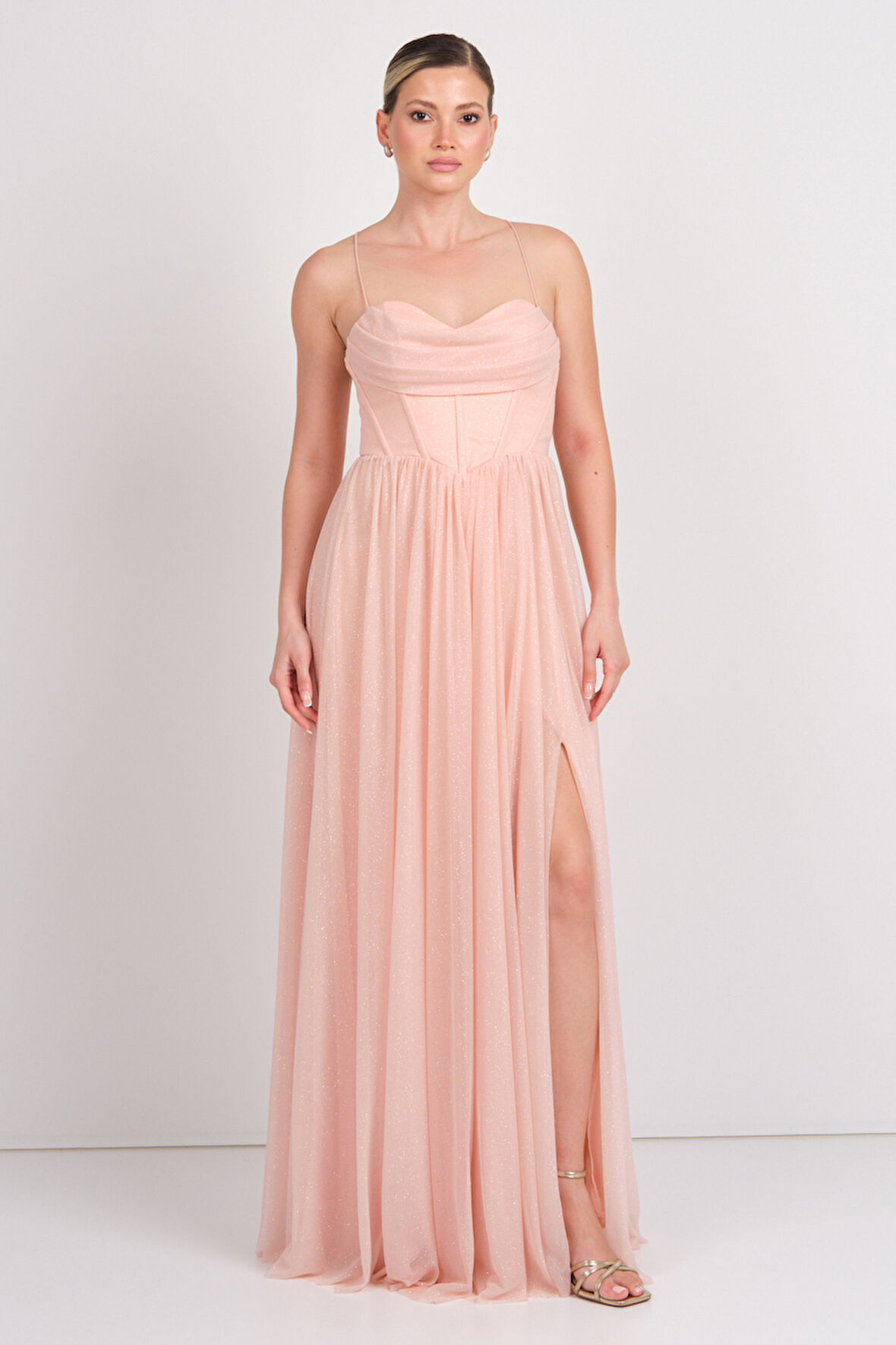 Dans Kadın Balenli Drapeli Straplez Maxi Abiye Elbise 1771 Pudra