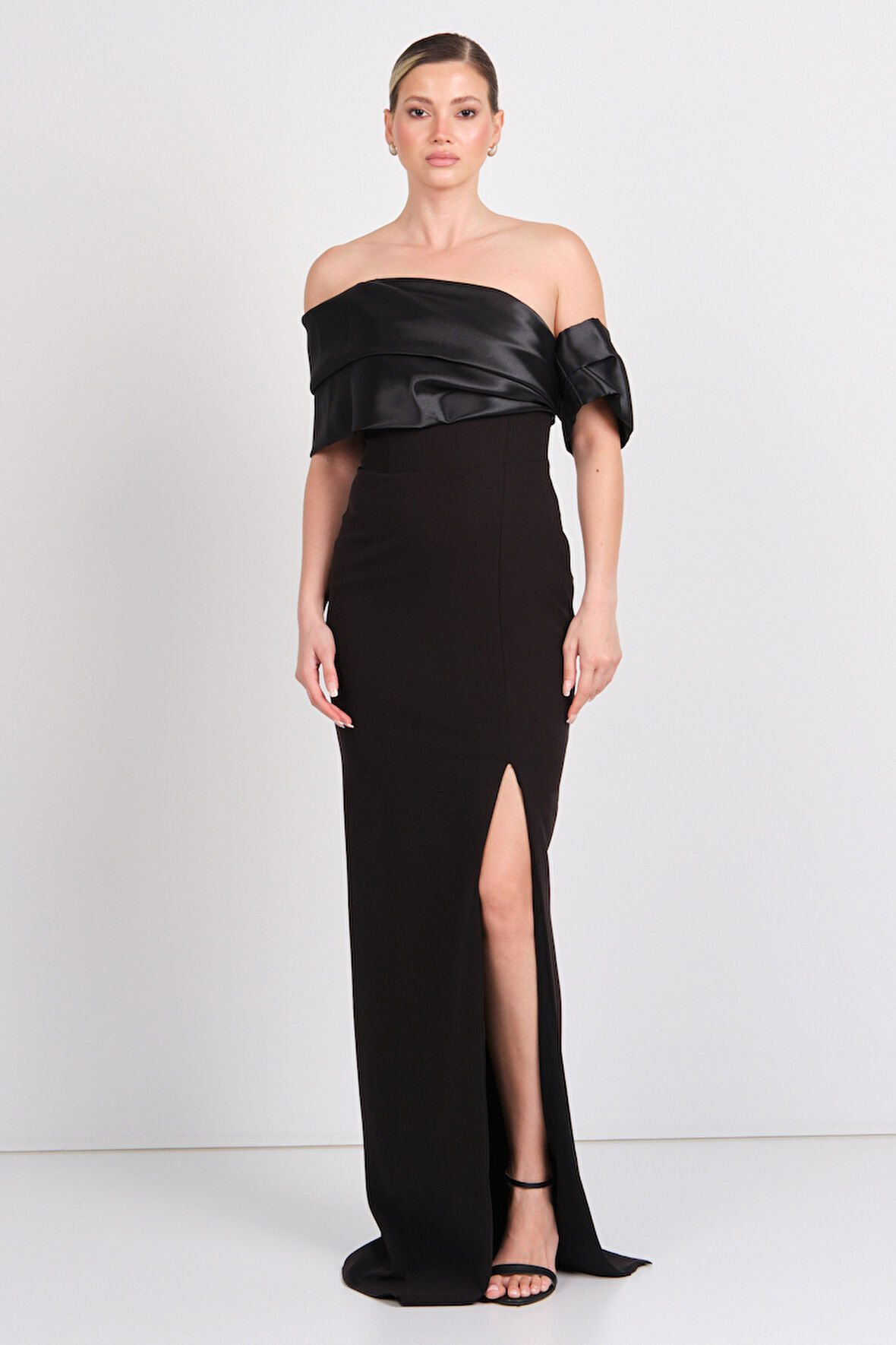 Dans Kadın Tek Kol Detaylı Straplez Maxi Abiye Elbise 1889 Siyah