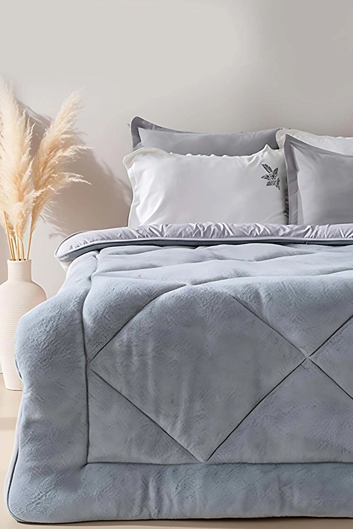 Gri Loura Tek Kişilik Çift Taraflı Lüx Wellsoft Yorgan 155x215 cm