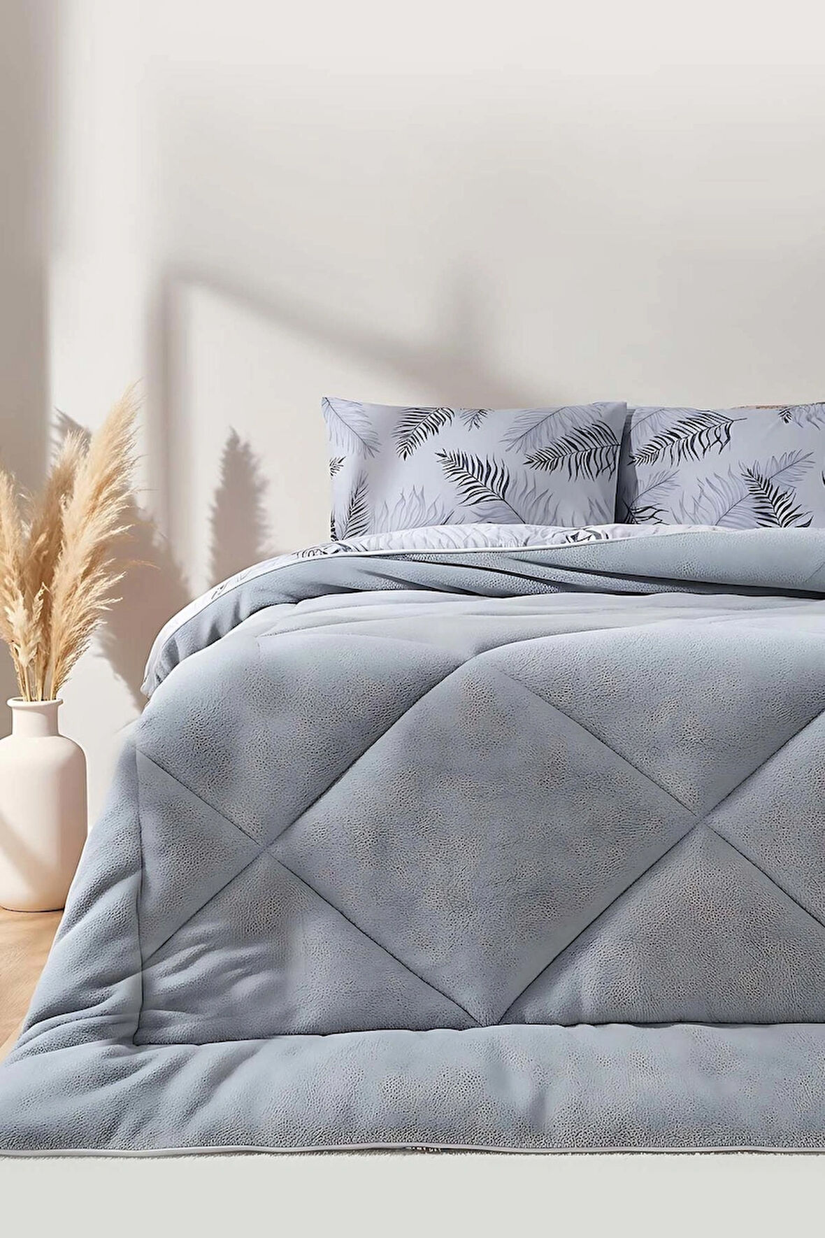 Gri Yaprak Loura Tek Kişilik Çift Taraflı Lüx Wellsoft Yorgan Seti 155x215 cm