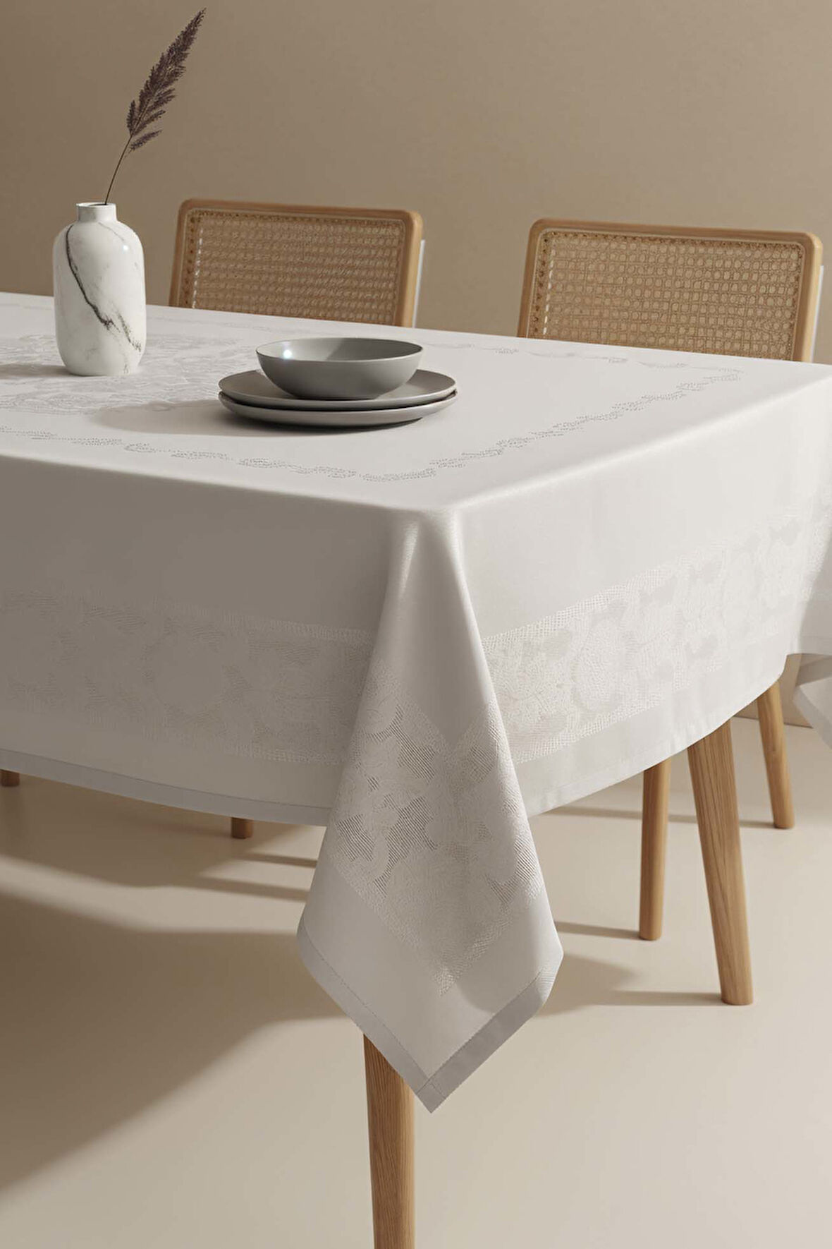 Jumbo Jakar Gri Sıvı İtici Leke Tutmaz Masa Örtüsü 160x220 cm