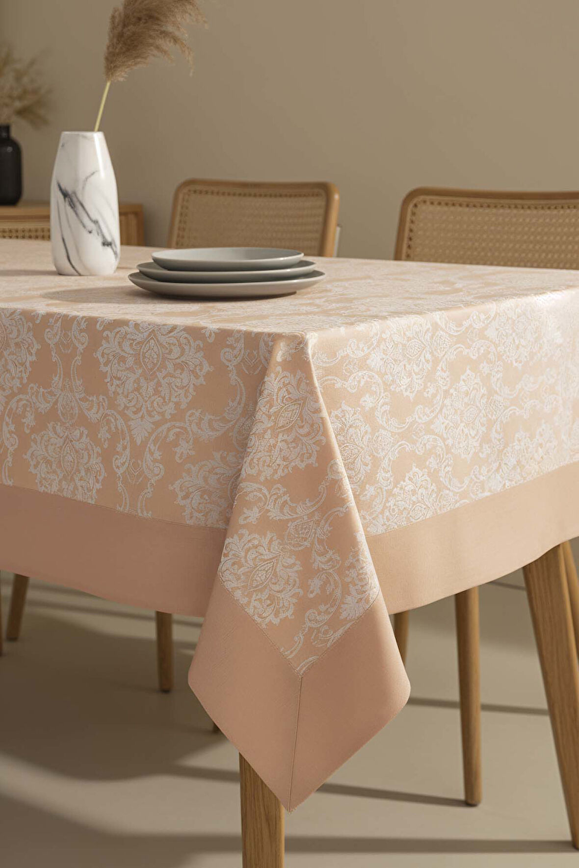 Damascus Cappuccino Masa Örtüsü 160x220 cm