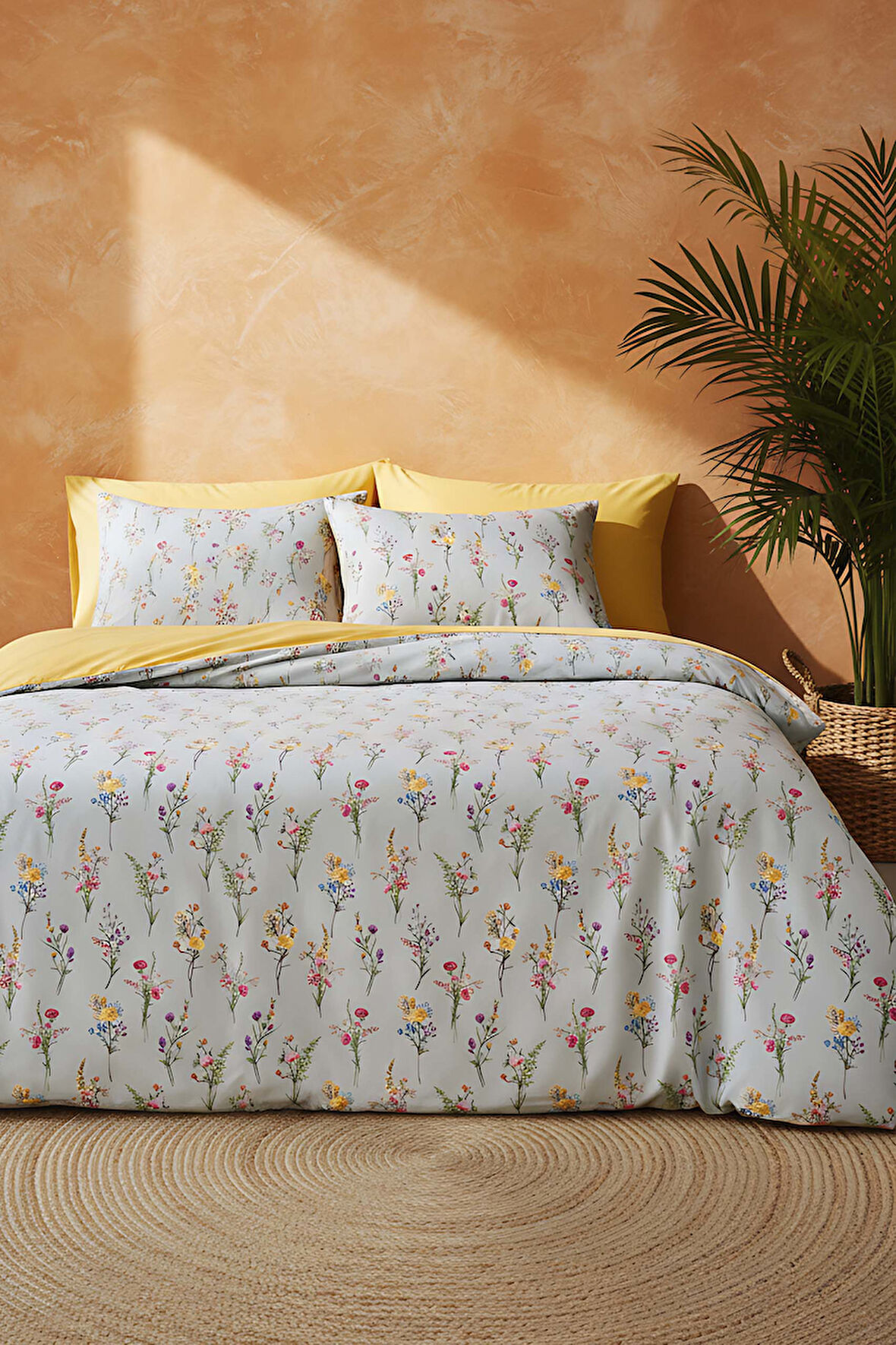 Begonvil Çift Kişilik Naturel İpeksi Nevresim Takımı