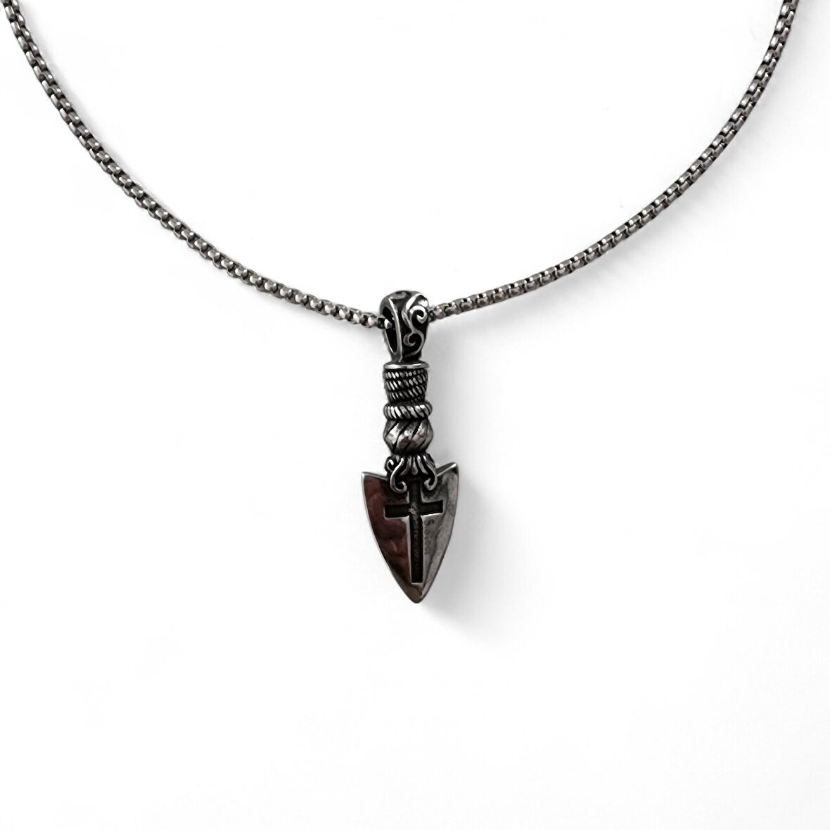 Çelik Savaşçı Ok Ucu Haç Kolye