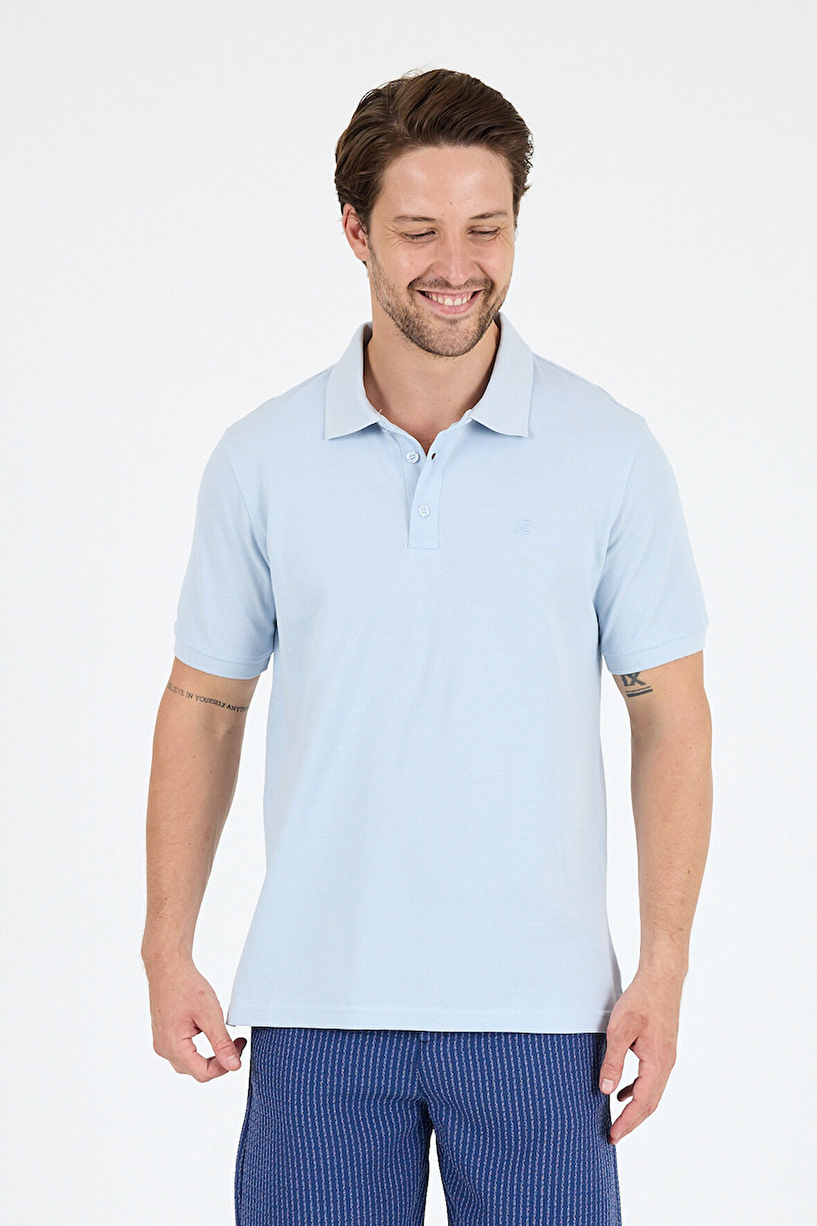 Erkek Polo Yaka Kısa Kollu T-Shirt – %95 Pamuk %5 Elastan – Esnek, Şık ve Rahat Erkek Tişört 0001