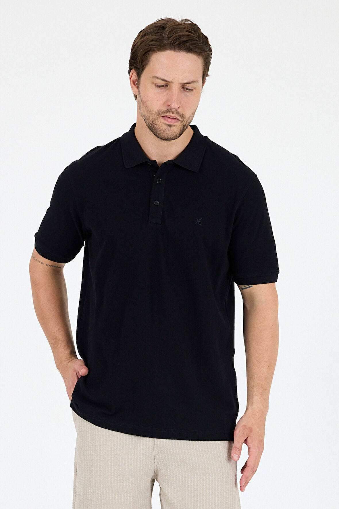 Erkek Polo Yaka Kısa Kollu T-Shirt – %95 Pamuk %5 Elastan – Esnek, Şık ve Rahat Erkek Tişört 0001