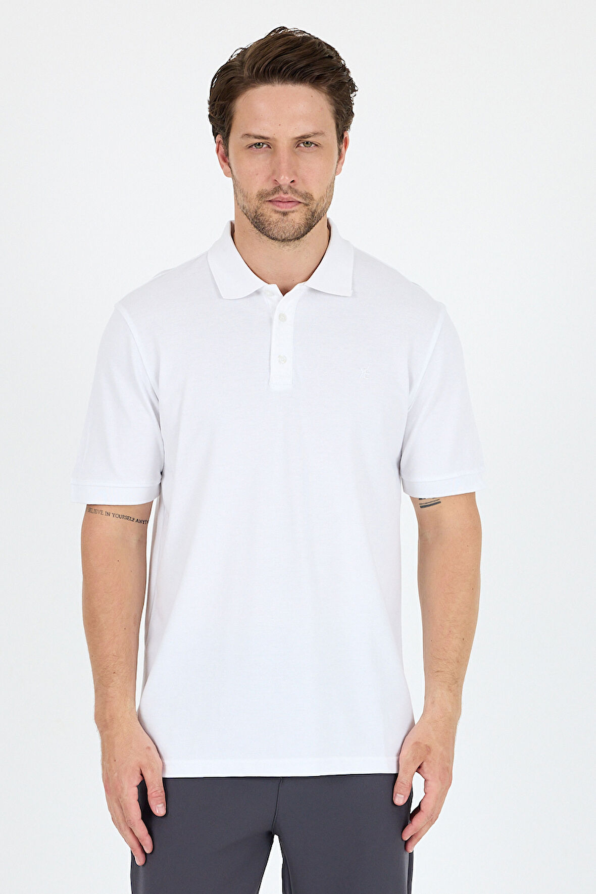 Erkek Polo Yaka Kısa Kollu T-Shirt – %95 Pamuk %5 Elastan – Esnek, Şık ve Rahat Erkek Tişört 0001