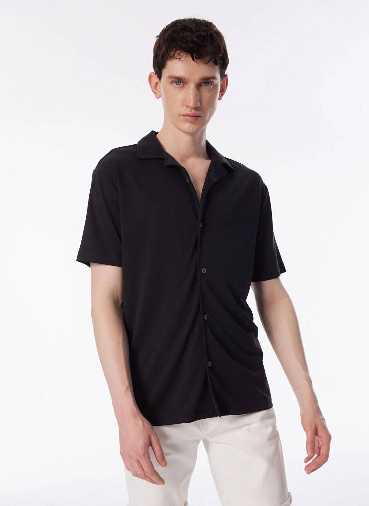 Gmg Fırenze Regular Fit Apaş Yaka Siyah Erkek Gömlek GU24MSS02206