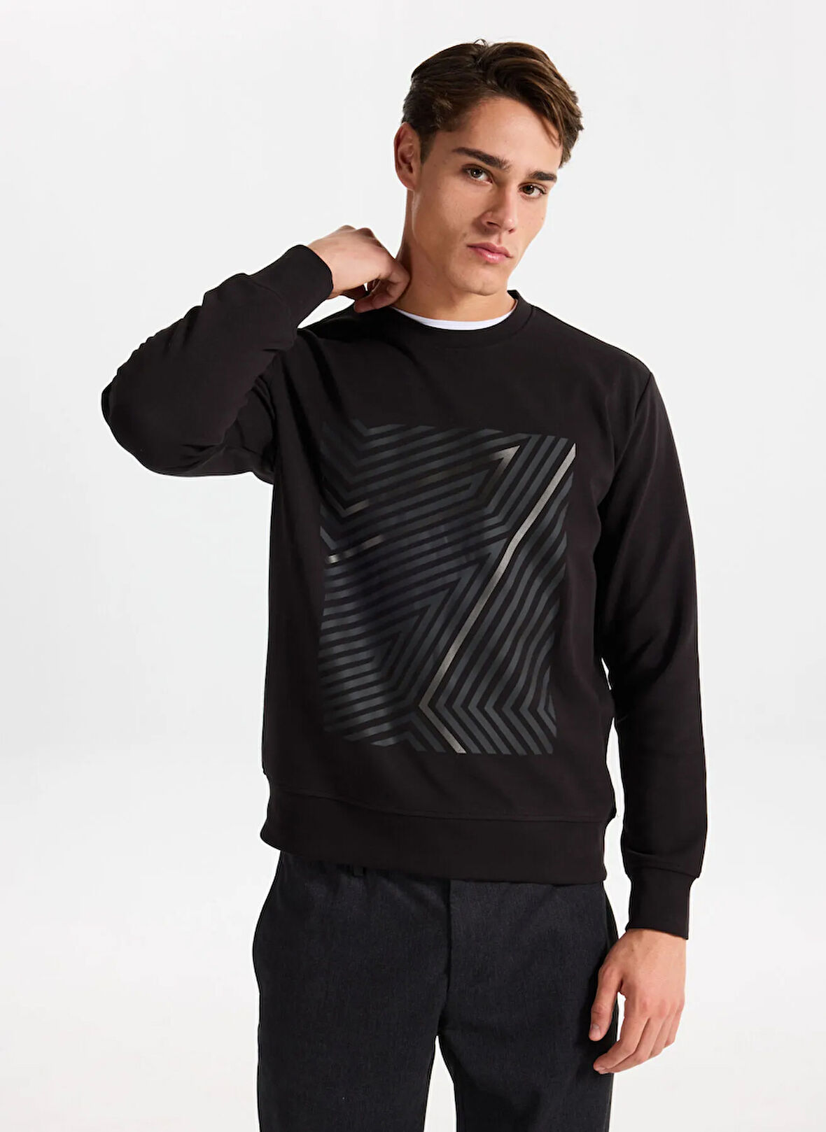 Gmg Fırenze Bisiklet Yaka Siyah Erkek Sweatshırt GU25MFW08031