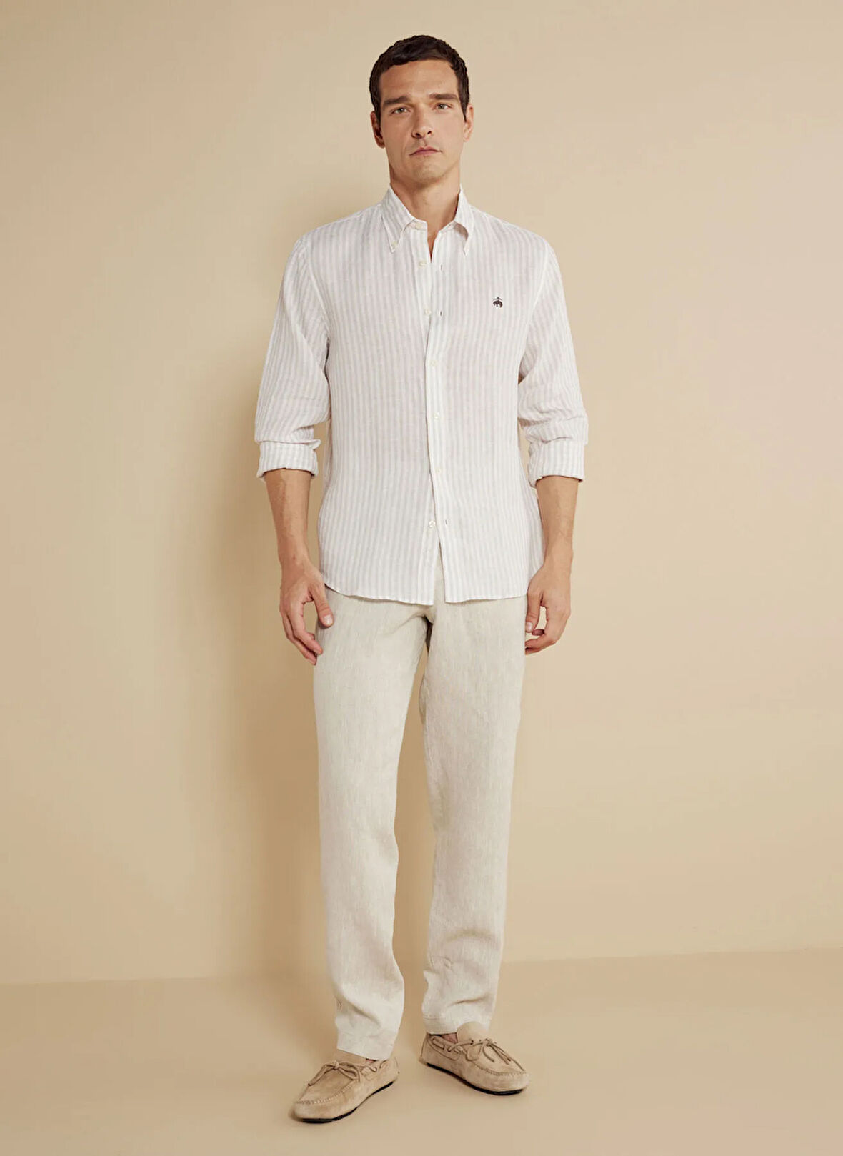 Brooks Brothers Regular Fit Düğmeli Yaka Beyaz - Bej Erkek Gömlek BBSS25MSH019